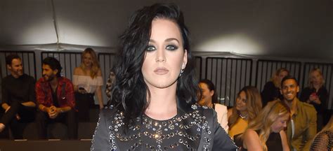 katy perry leaked pictures|Katy Perry Gets Cheeky With Sexy & Topless Photos。